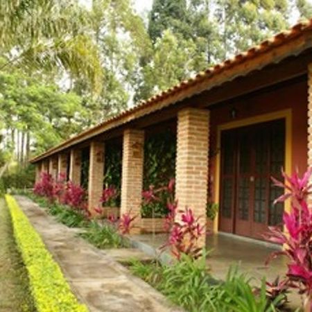 Pousada Solar Das Palmeiras Joanópolis Zimmer foto